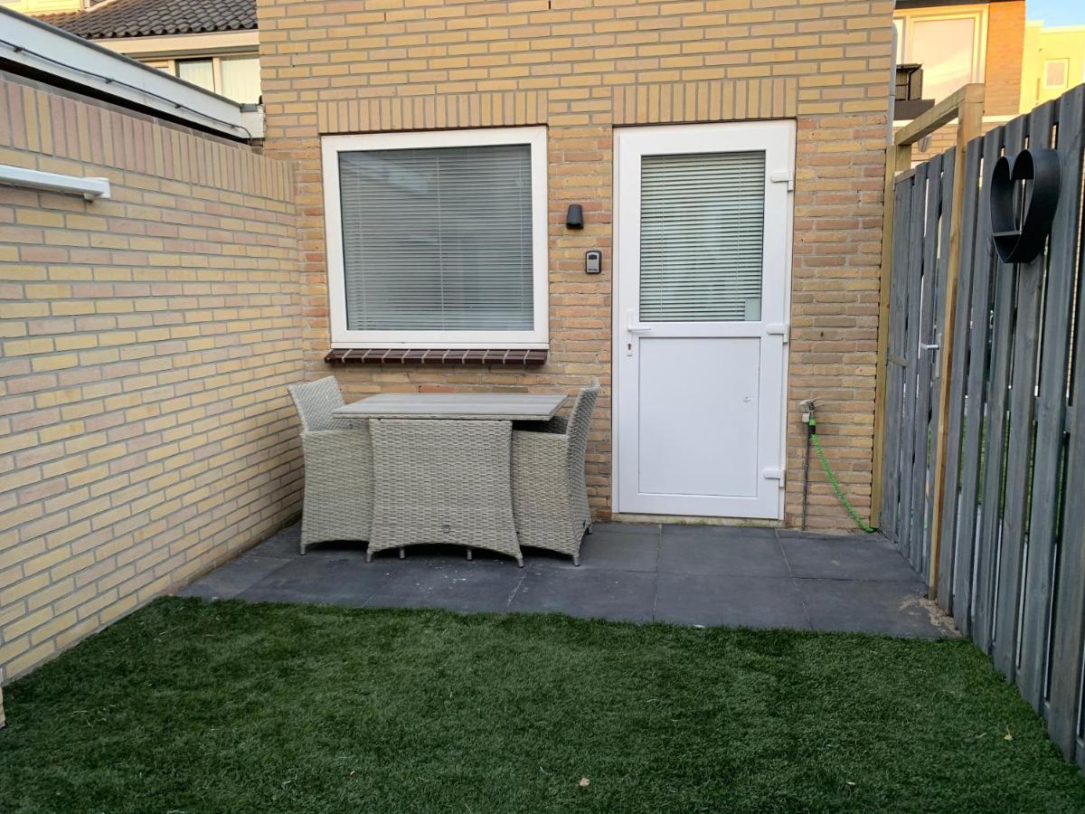 Bob'S Beach House Zandvoort Bagian luar foto